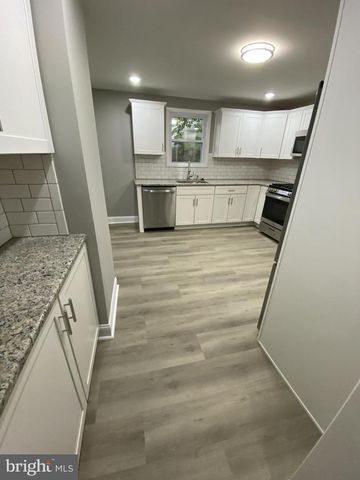 7700 CHESTNUT AVE, Baltimore, MD 21234