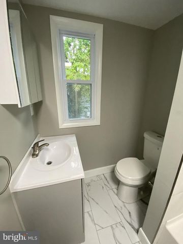 7700 CHESTNUT AVE, Baltimore, MD 21234