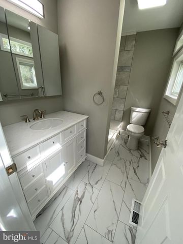 7700 CHESTNUT AVE, Baltimore, MD 21234