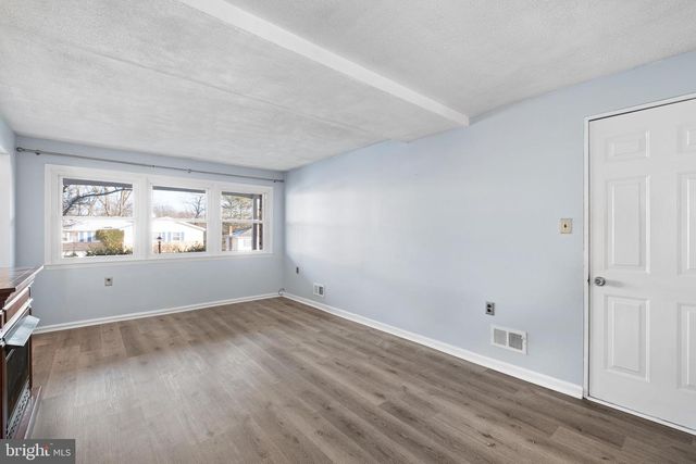 1211 ELDERON, Wilmington, DE 19808