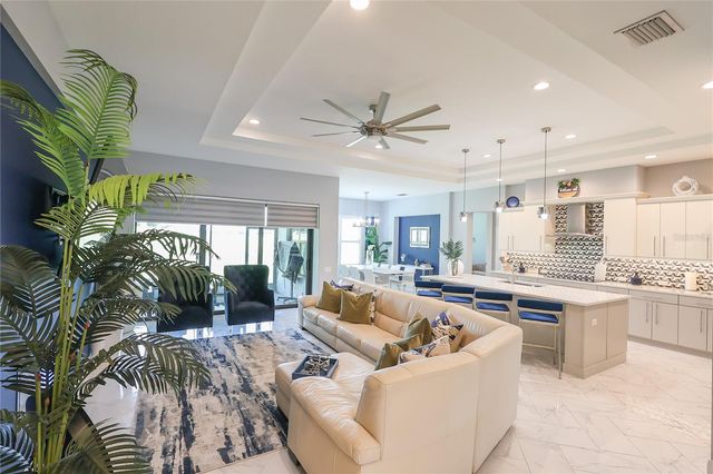 492 ADAMS VIEW LANE, Auburndale, FL 33823