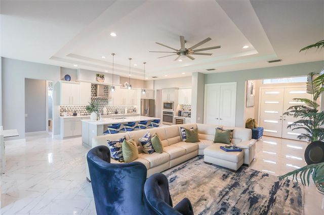 492 ADAMS VIEW LANE, Auburndale, FL 33823
