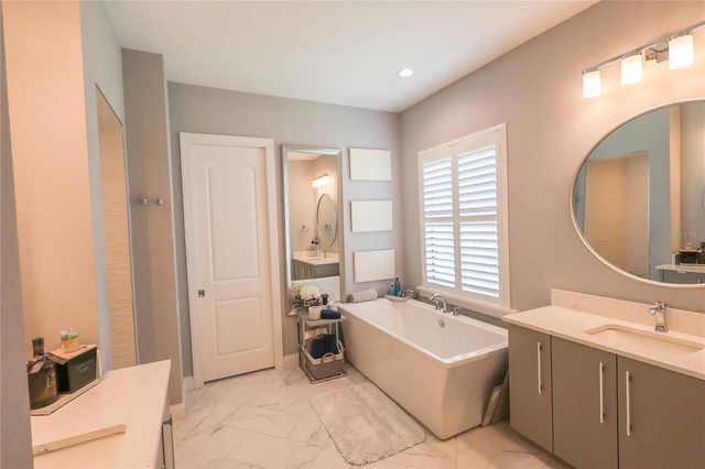 492 ADAMS VIEW LANE, Auburndale, FL 33823