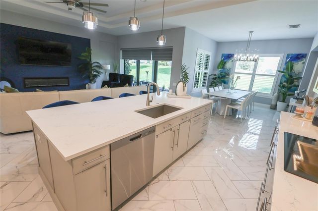 492 ADAMS VIEW LANE, Auburndale, FL 33823