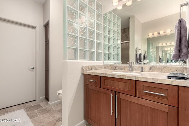 15050 N THOMPSON PEAK Parkway 1035, Scottsdale, AZ 85260