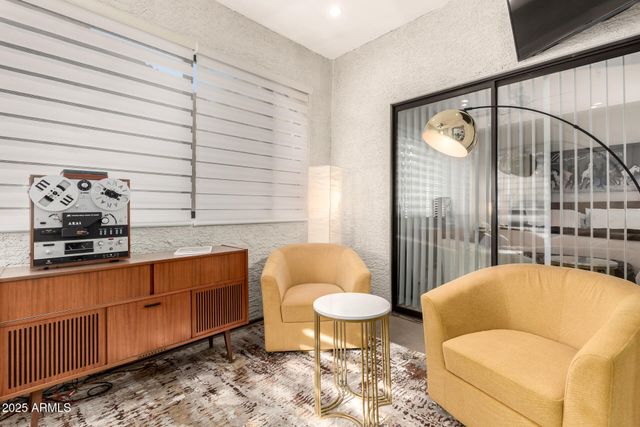 15050 N THOMPSON PEAK Parkway 1035, Scottsdale, AZ 85260