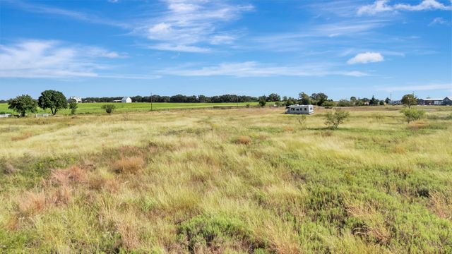 105 County Road 1659, Chico, TX 76431
