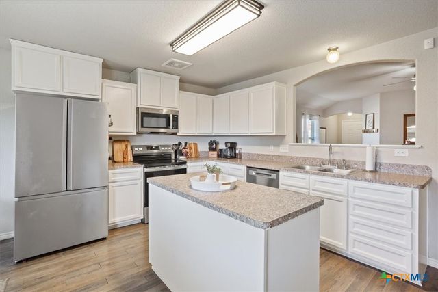 2310 Carriage House Drive, Temple, TX 76502