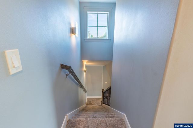 3308 Darrin St NW, Salem, OR 97304