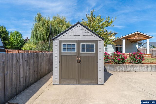 3308 Darrin St NW, Salem, OR 97304