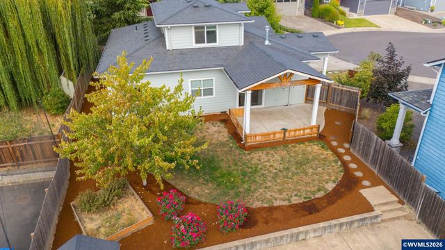 3308 Darrin St NW, Salem, OR 97304
