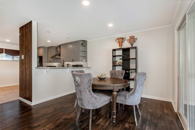 2925 Country Place Circle, Carrollton, TX 75006