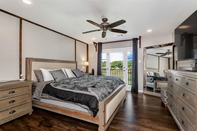 2925 Country Place Circle, Carrollton, TX 75006