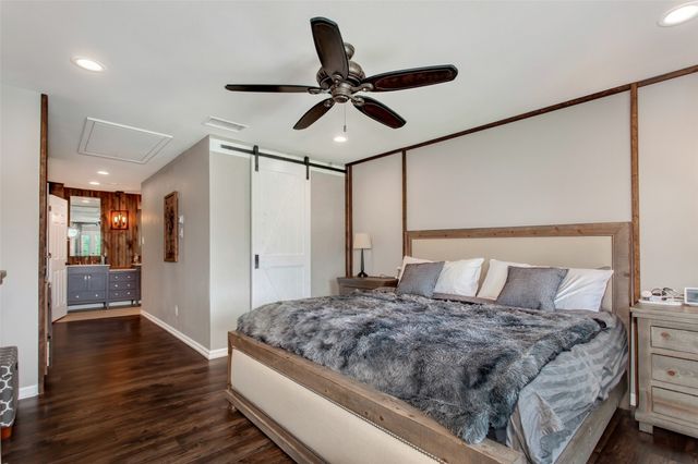 2925 Country Place Circle, Carrollton, TX 75006