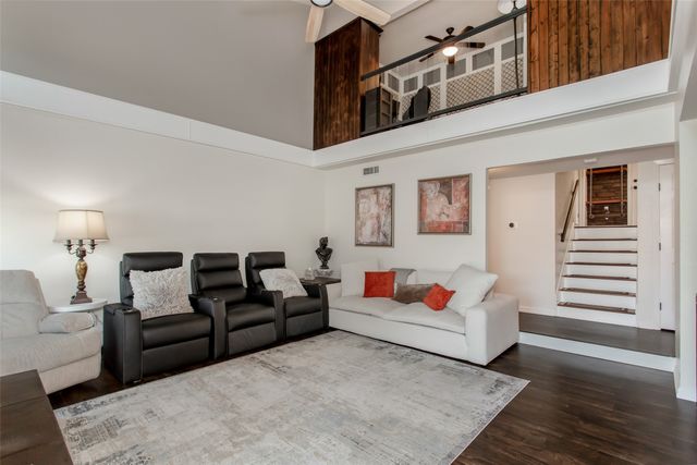 2925 Country Place Circle, Carrollton, TX 75006