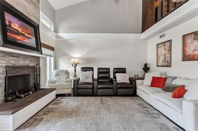 2925 Country Place Circle, Carrollton, TX 75006