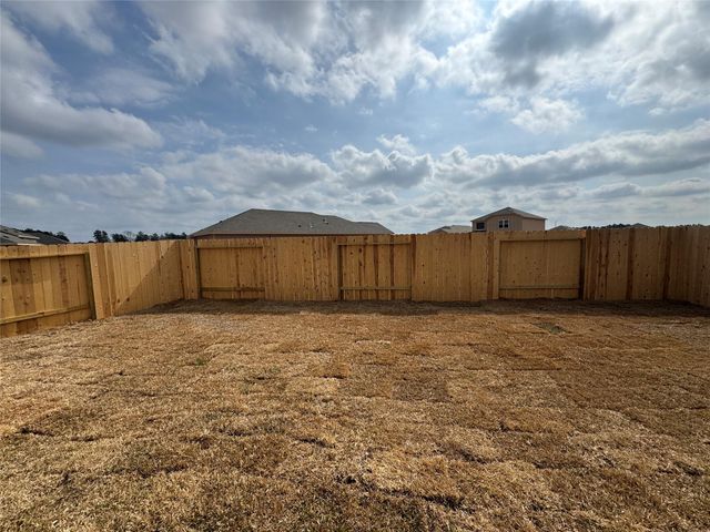 15684 Plum Brook Dr, Conroe, TX 77303