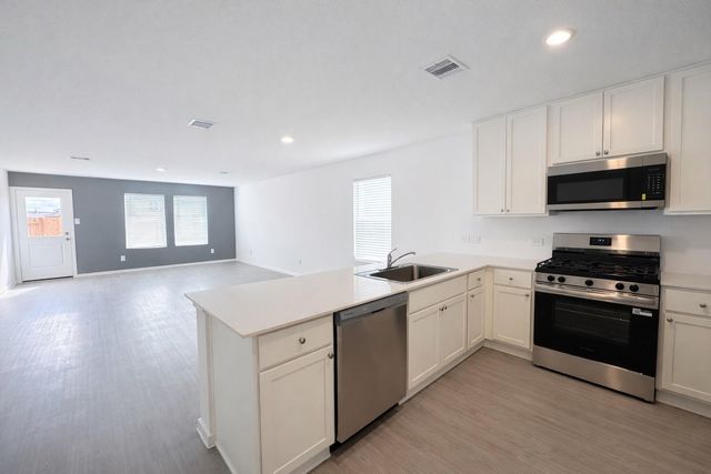 15684 Plum Brook Dr, Conroe, TX 77303