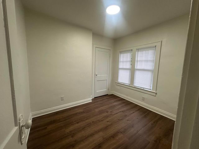 378 S Wheatland Avenue, Columbus, OH 43204