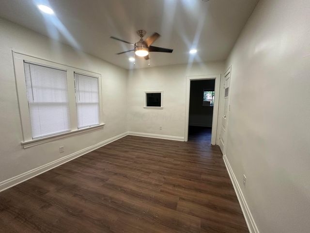378 S Wheatland Avenue, Columbus, OH 43204