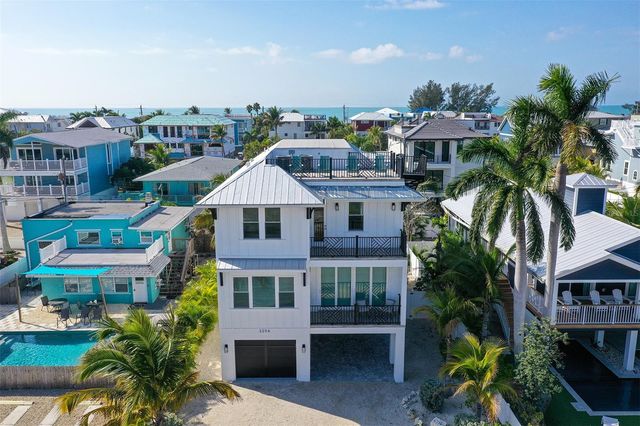 2206 AVENUE A, Bradenton Beach, FL 34217