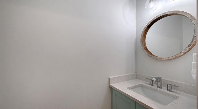 2206 AVENUE A, Bradenton Beach, FL 34217