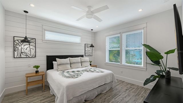 2206 AVENUE A, Bradenton Beach, FL 34217