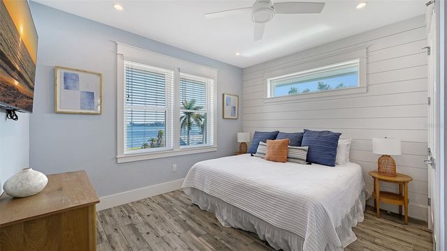 2206 AVENUE A, Bradenton Beach, FL 34217