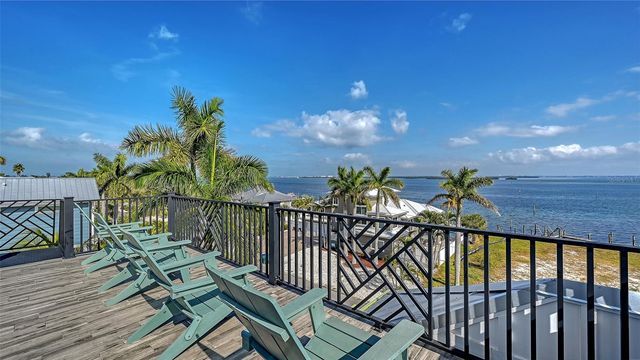 2206 AVENUE A, Bradenton Beach, FL 34217