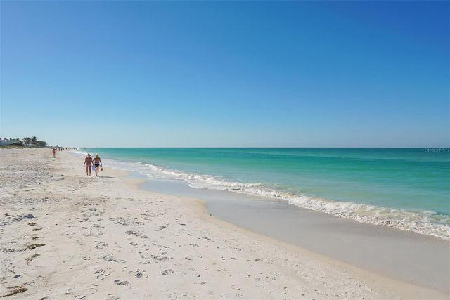 2206 AVENUE A, Bradenton Beach, FL 34217