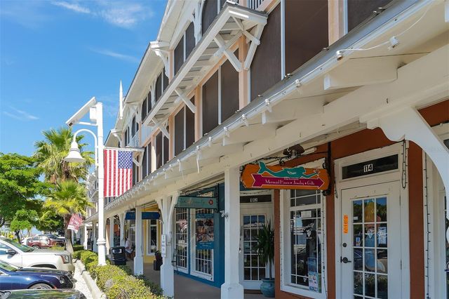 2206 AVENUE A, Bradenton Beach, FL 34217