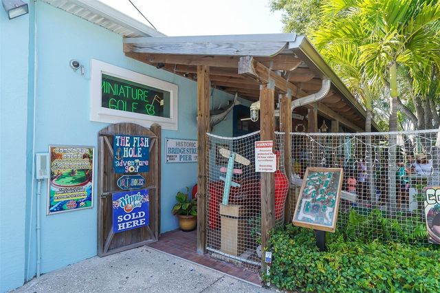 2206 AVENUE A, Bradenton Beach, FL 34217