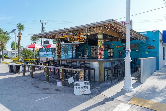 2206 AVENUE A, Bradenton Beach, FL 34217