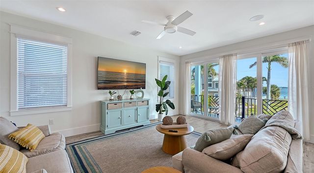 2206 AVENUE A, Bradenton Beach, FL 34217