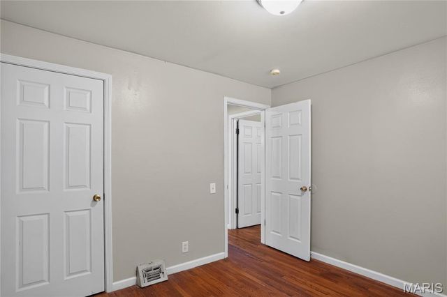 10226 Green Valley Drive, St Louis, MO 63136