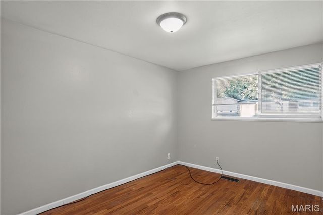 10226 Green Valley Drive, St Louis, MO 63136