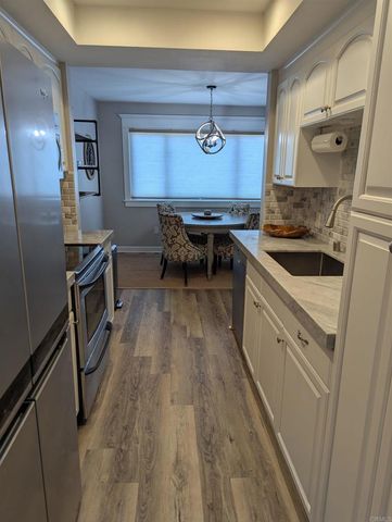 333 Orange Avenue 40, Coronado, CA 92118