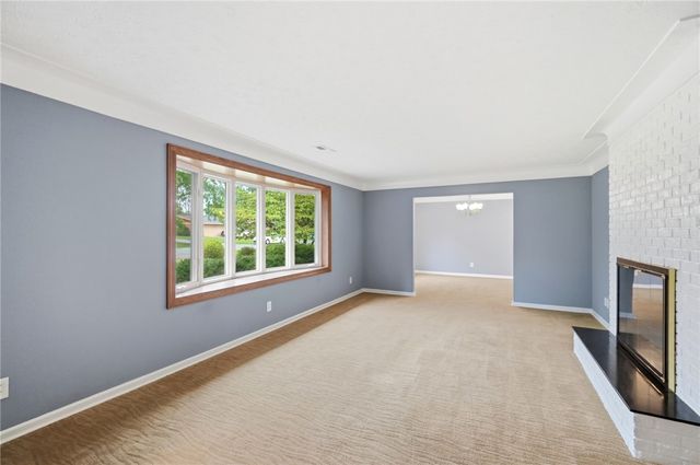 2372 Banyon Drive, Beavercreek, OH 45431