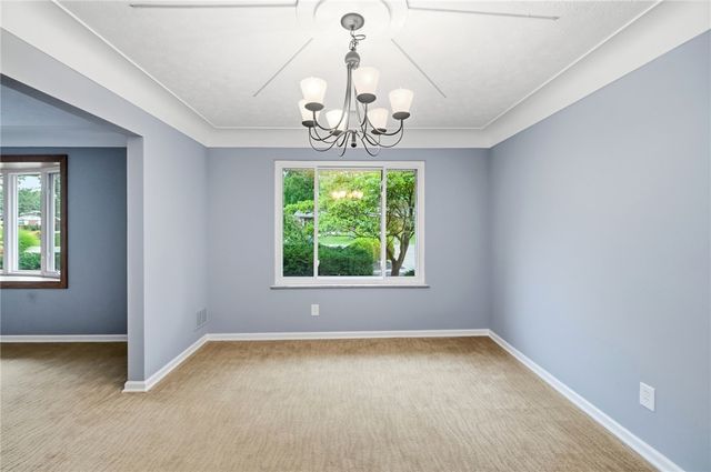 2372 Banyon Drive, Beavercreek, OH 45431