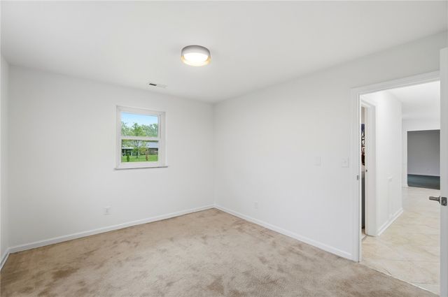 2372 Banyon Drive, Beavercreek, OH 45431