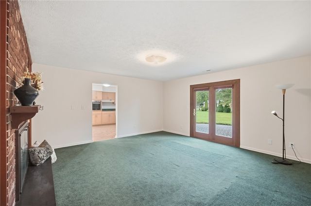 2372 Banyon Drive, Beavercreek, OH 45431