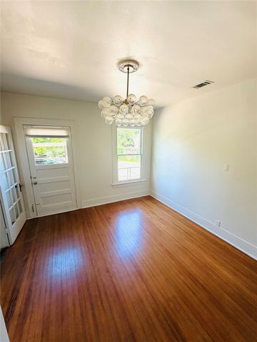 3212 E Oakmont BLVD B, Austin, TX 78703