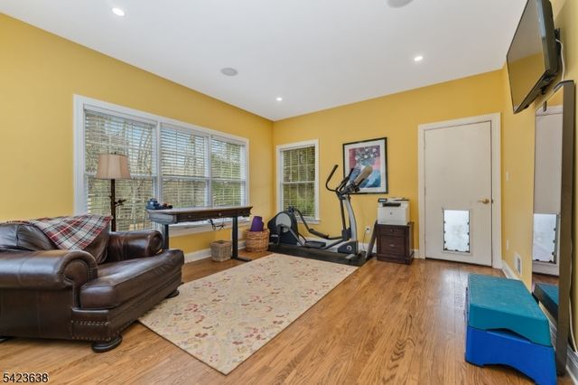 2 Lance Dr, Lebanon Twp., NJ 07830