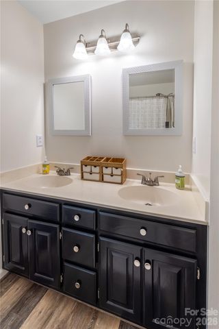 9800 Furlong Trail, Charlotte, NC 28269