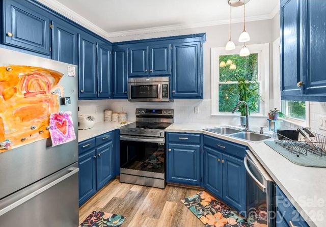 9800 Furlong Trail, Charlotte, NC 28269