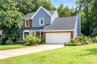 9800 Furlong Trail, Charlotte, NC 28269