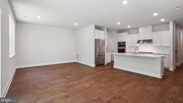 140 FISHING CREEK RD, Cape May, NJ 08204