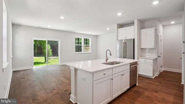 140 FISHING CREEK RD, Cape May, NJ 08204