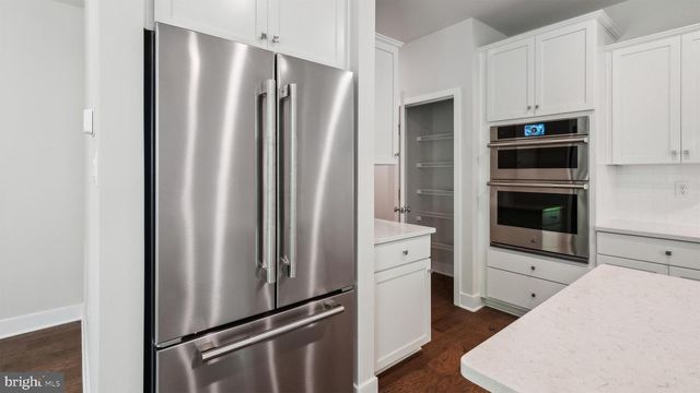 140 FISHING CREEK RD, Cape May, NJ 08204