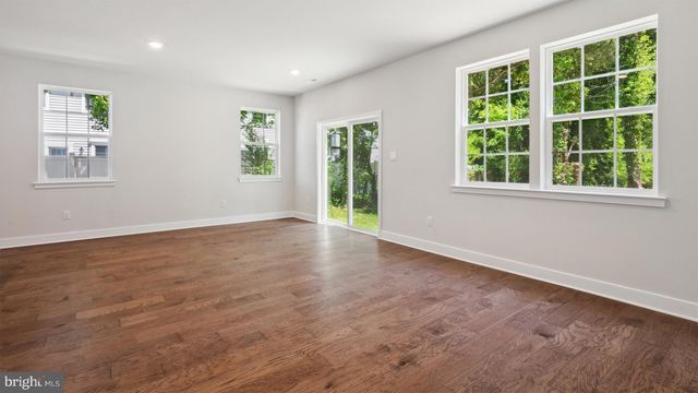 140 FISHING CREEK RD, Cape May, NJ 08204